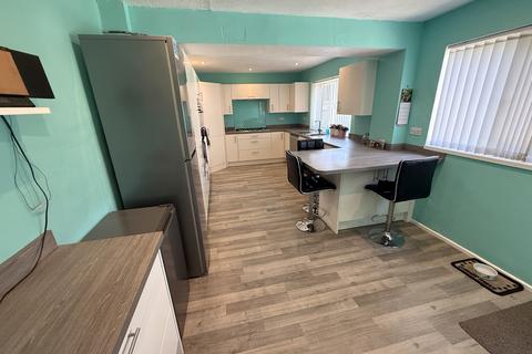 5 bedroom semi-detached house for sale, Gussage Road, Poole BH12