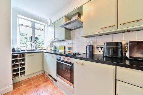 1 bedroom flat for sale, Balham High Road, Balham, London, SW17