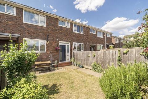 3 bedroom terraced house for sale, Selden Road, London SE15