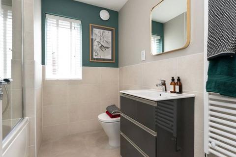 3 bedroom semi-detached house for sale, Winchester Road, Beggarwood, Basingstoke