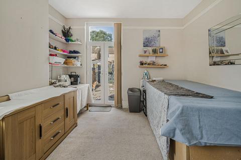 Highbury Broad View, Tondu, Bridgend, CF32 9DF