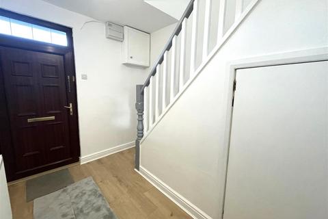 3 bedroom detached house to rent, Cross Hands Road, Llanelli SA14