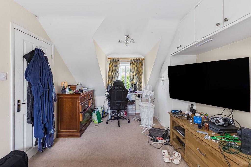 Photograph 14
