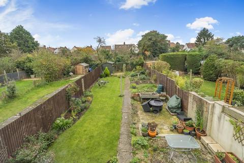3 bedroom end of terrace house for sale, Newbury,  Berkshire,  RG14
