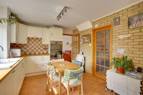 4 bedroom detached house for sale, Noel Murless Drive, Newmarket CB8