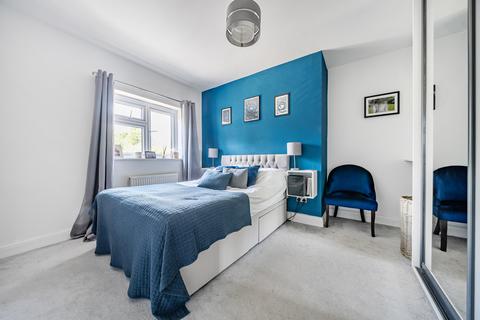 2 Birch Tree Avenue, West Wickham, BR4 9EJ