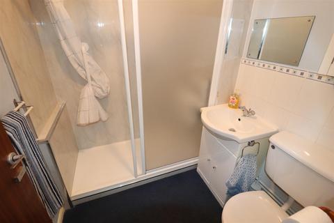 15 Taylor Close, Orpington, BR6 9UH