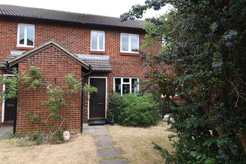 15 Taylor Close, Orpington, BR6 9UH