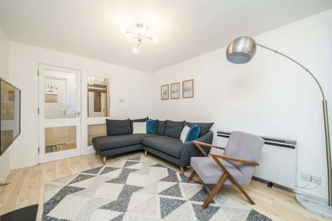 2 bedroom flat for sale, Seacole Close, London W3