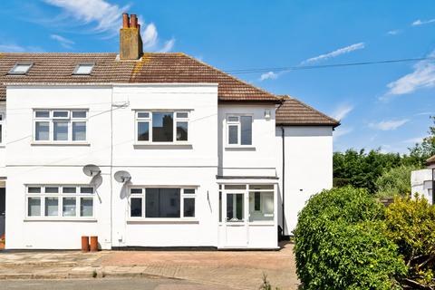 17 Daerwood Close, Bromley, BR2 8NU