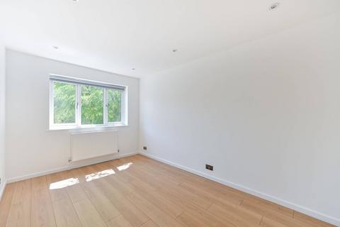 6 Park Road, New Malden, KT3 5AF