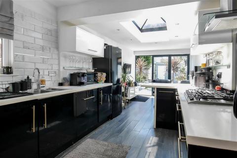 undefined, Gloucester Place, Littlehampton BN17