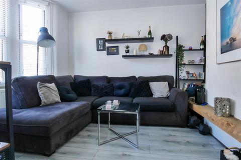 2 bedroom terraced house for sale, Gloucester Place, Littlehampton BN17