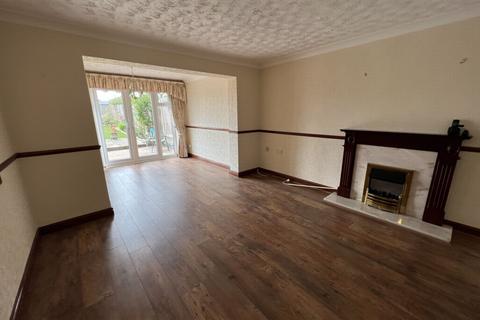 3 bedroom semi-detached house for sale, Stoneleigh Way, Leicester, LE3
