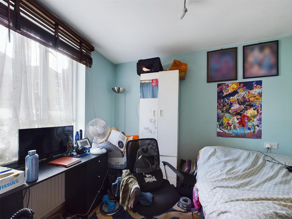 CAM01358 G0-PR0037-STILL033.jpg