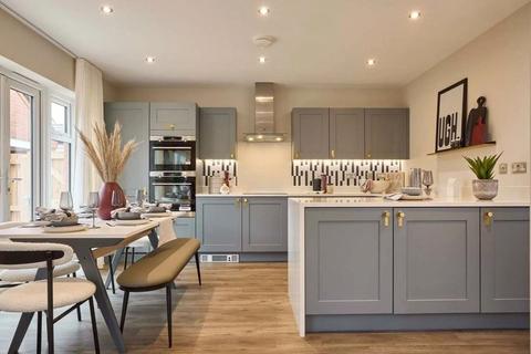 4 bedroom detached house for sale, Winchester Road, Beggarwood, Basingstoke