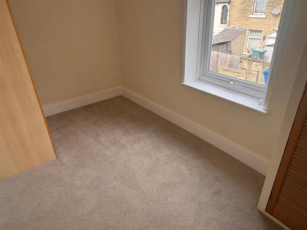 Bedroomc.jpg