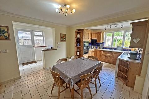 4 bedroom detached house for sale, Church Lane, Sway, Lymington, Hampshire, SO41