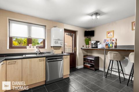 10 Horseshoe Close, Waltham Abbey, EN9 3RX