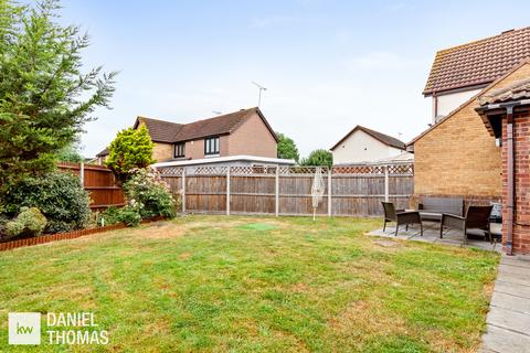 10 Horseshoe Close, Waltham Abbey, EN9 3RX