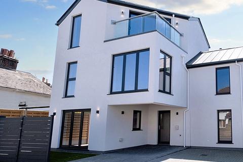 3 bedroom semi-detached house for sale, Tunnell Street, Jersey JE2