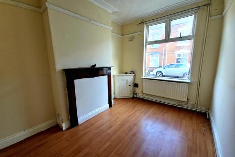3 bedroom terraced house to rent, Draper Street, Leicester, LE2 1PQ