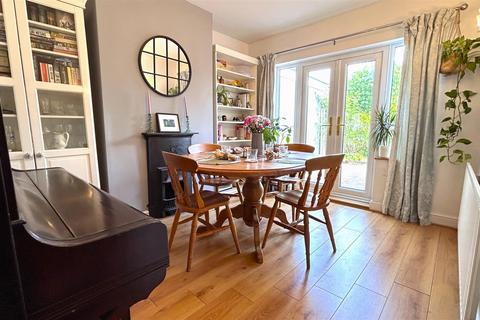 3 bedroom end of terrace house for sale, Lindsworth Road, Birmingham B30