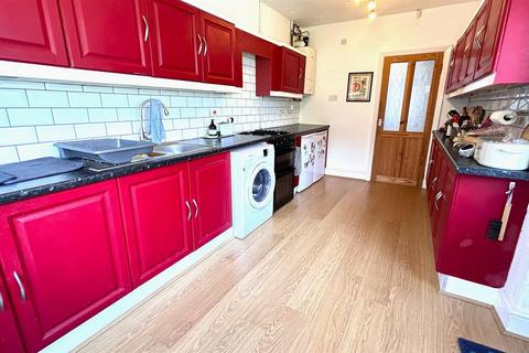 3 bedroom end of terrace house for sale, Lindsworth Road, Birmingham B30