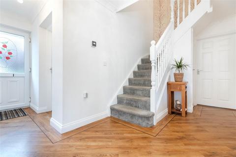 undefined, Maple Way, Dunmow, Essex