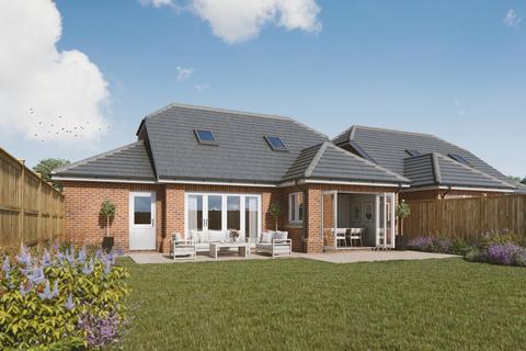 undefined, Ipswich Road, Holbrook, Ipswich, IP9