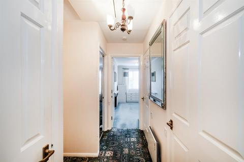 1 bedroom retirement property for sale, Ennerdale Court, Wanstead