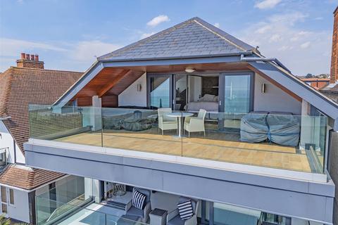 4 bedroom detached house for sale, Chalkwell Esplanade, Chalkwell, Essex, SS0