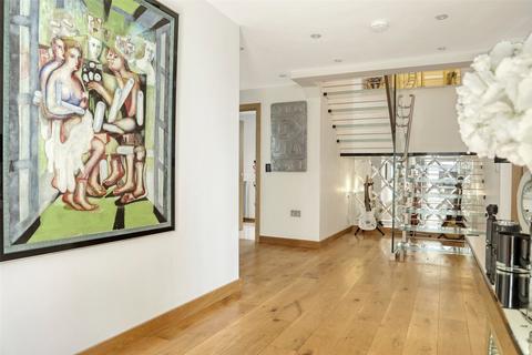 4 bedroom detached house for sale, Chalkwell Esplanade, Chalkwell, Essex, SS0