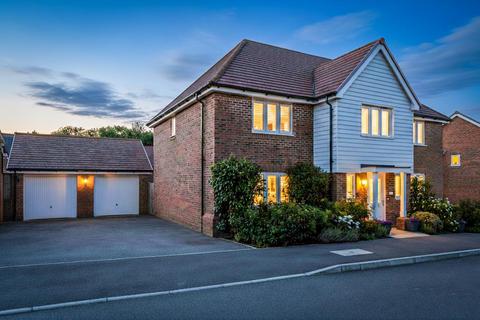 5 bedroom detached house for sale, Iden Hurst, Hurstpierpoint BN6