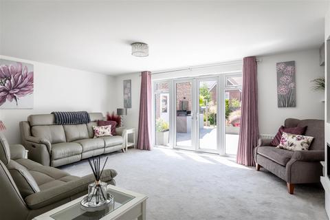 5 bedroom detached house for sale, Iden Hurst, Hurstpierpoint BN6