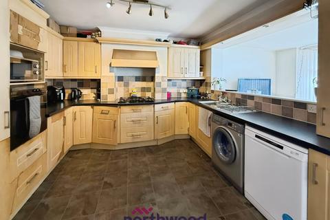 3 bedroom semi-detached house for sale, Isleworth Road, St Thomas, Exeter, EX4