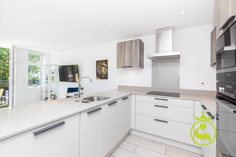 2 bedroom flat for sale, Spur Hill Avenue, Poole BH14