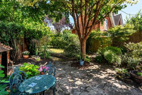 2 bedroom semi-detached house for sale, Amherst Hill, Sevenoaks, Kent
