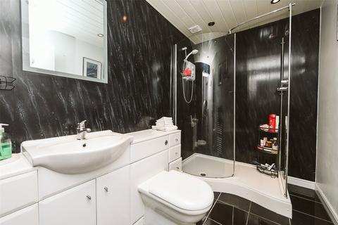 undefined, The Anchorage, Liverpool, Merseyside, L3