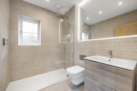 4 bedroom semi-detached house for sale, Wilsom Road, Alton, Hampshire