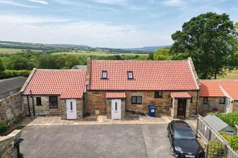 2 bedroom cottage for sale, Abbey View, Stainsacre