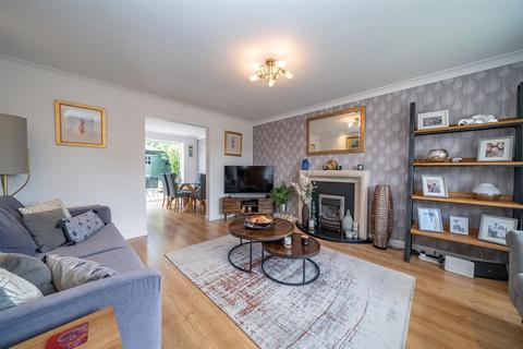 6 Primrose Close, Hemel Hempstead, HP1 2DL