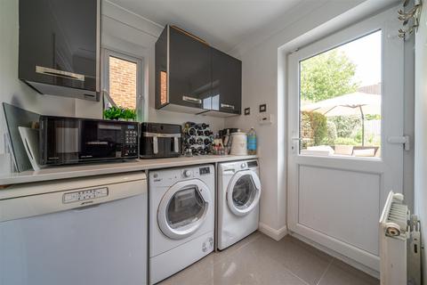 6 Primrose Close, Hemel Hempstead, HP1 2DL