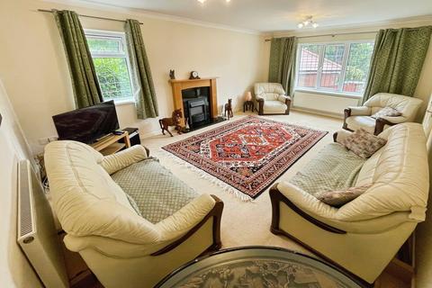 5 bedroom detached house for sale, Leckwith Rise, Bridgend, CF31