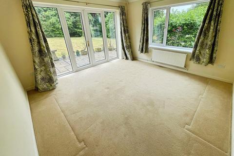 5 bedroom detached house for sale, Leckwith Rise, Bridgend, CF31