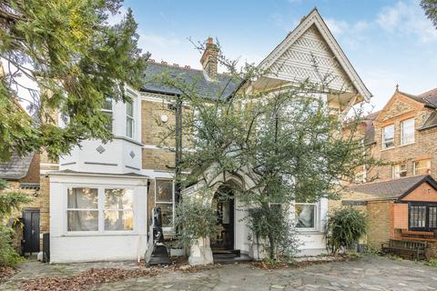 undefined, Leopold Road, London, W5