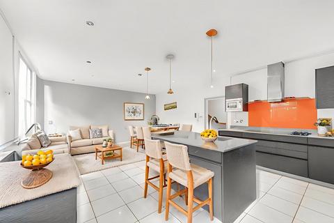 undefined, Leopold Road, London, W5
