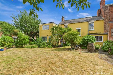 5 bedroom semi-detached house for sale, George Street, Hull HU12