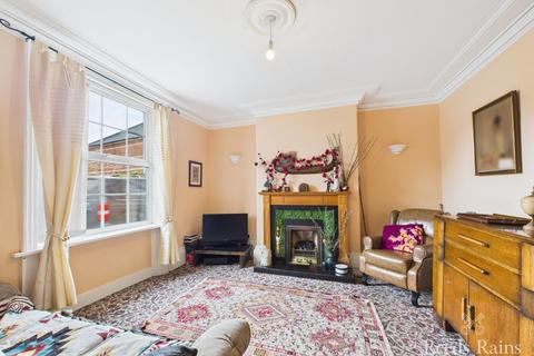 5 bedroom semi-detached house for sale, George Street, Hull HU12