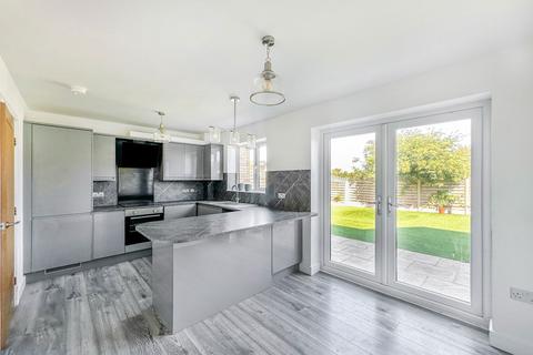 3 bedroom link detached house for sale, Hull  HU5
